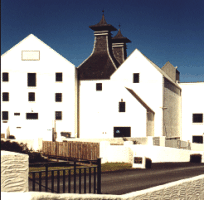 Lagavulin distillery